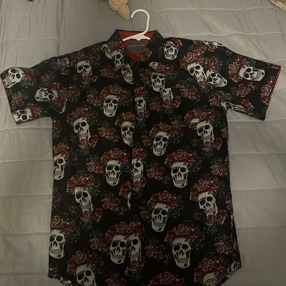 vintage skull button down